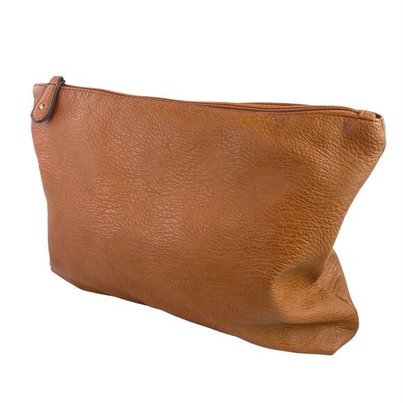 Free People Women's Brown Vegan Faux Leather Zip Closure Clutch Pouch Hand Bag - Picture 1 of 5